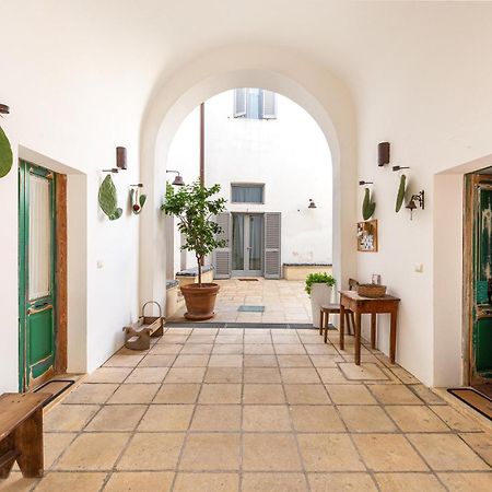 Palazzo San Giovanni モルチャーノ・ディ・レウカ エクステリア 写真