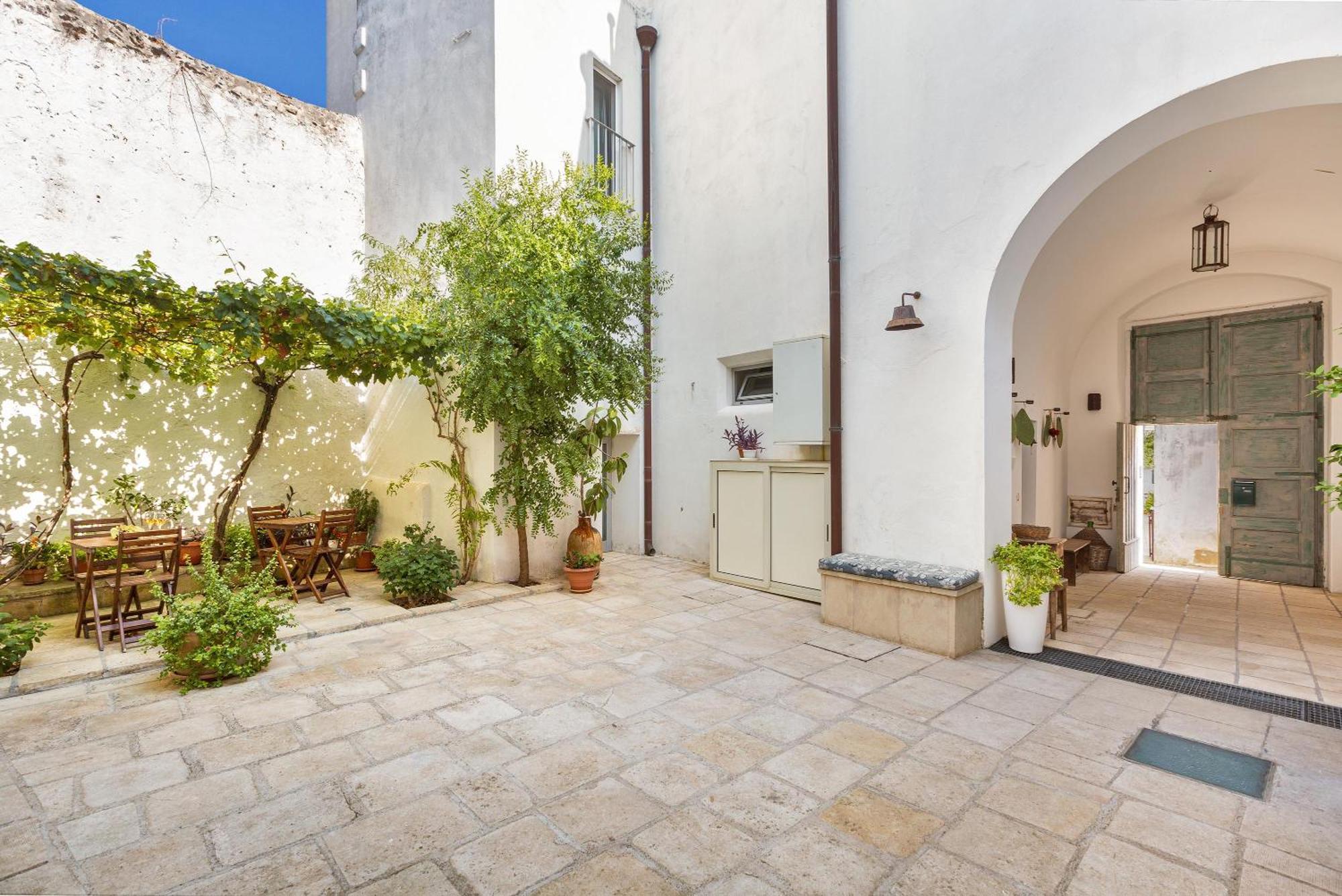 Palazzo San Giovanni モルチャーノ・ディ・レウカ エクステリア 写真